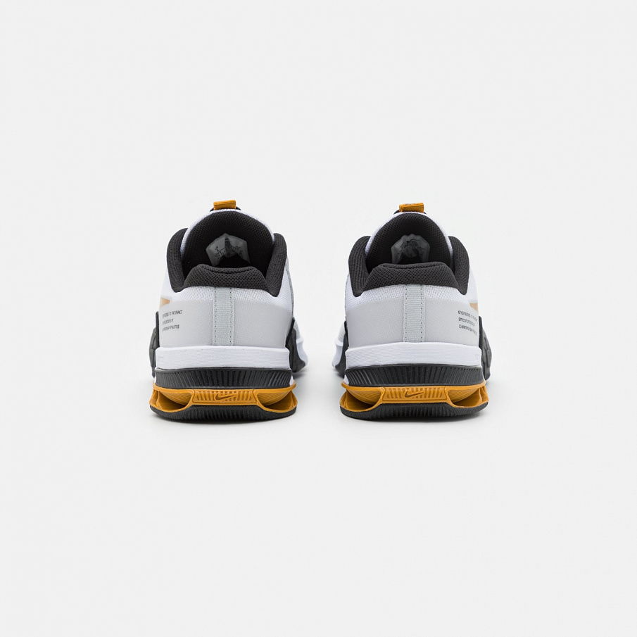 Фото № 3 с приближением к товару «‎Nike Metcon 8»