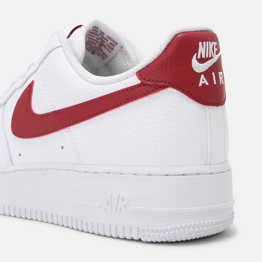 Фото № 5 с приближением к товару «‎Nike Air Force 1 »