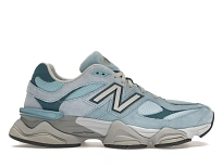 Фото № 1 с приближением к товару «‎New Balance 9060»