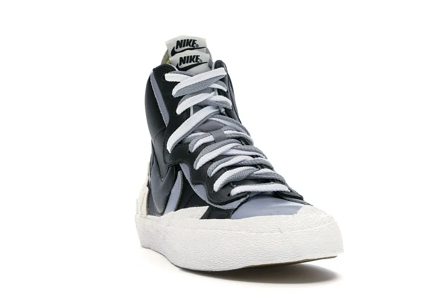 Фото № 3 с приближением к товару «‎Nike Blazer Mid sacai Black Grey»