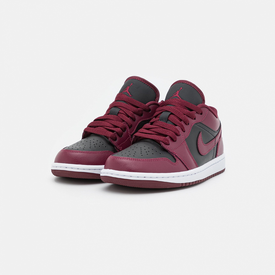 Фото № 3 с приближением к товару «‎Jordan Wmns Air 1 »