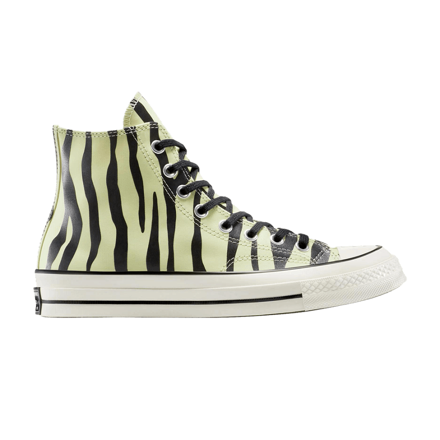 Фото № 1 с приближением к товару «‎Converse Chuck 70 High Glow-In-The-Dark Zebra Print (A15032C)»