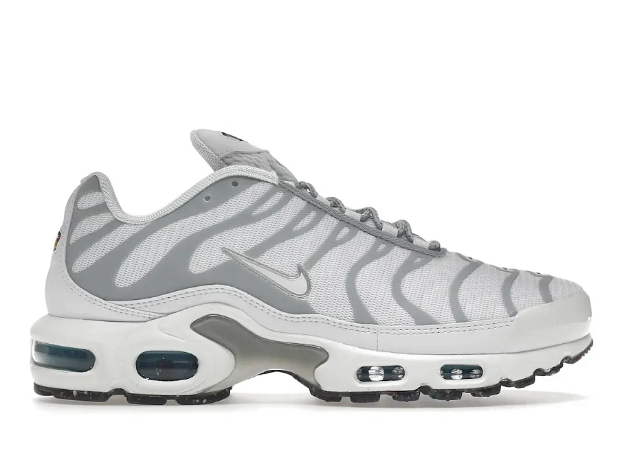 Фото № 1 с приближением к товару «‎Nike Air Max Plus Grind Light Smoke Grey»