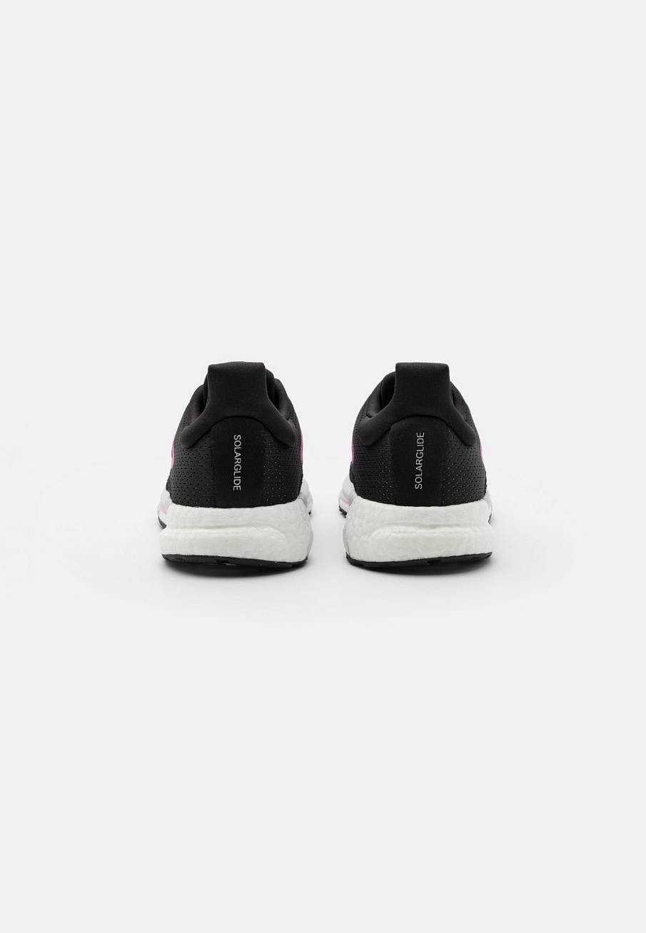 Фото № 3 с приближением к товару «‎Adidas Solarglide 3»