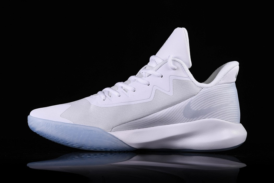 Фото № 1 с приближением к товару «‎Nike Precision IV Ice»