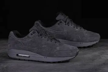 Nike Air Max 1 Premium  - 2