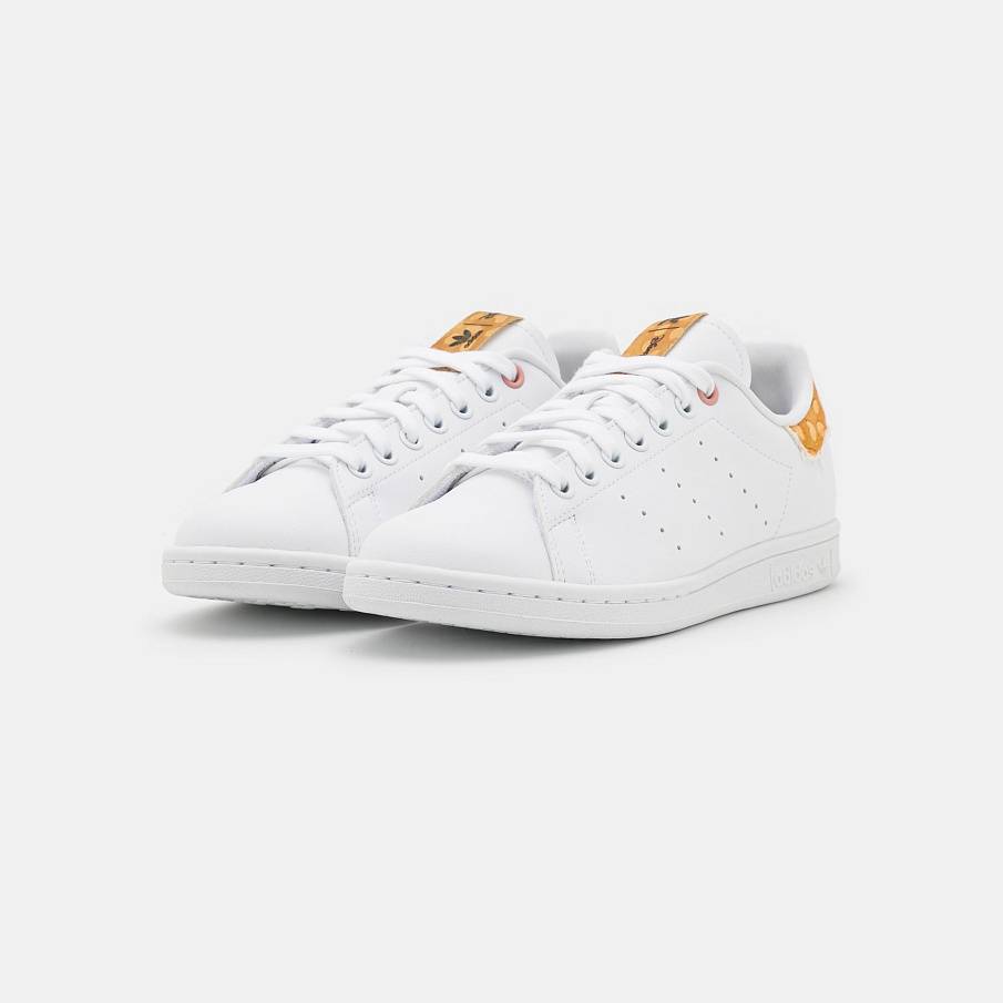 Фото № 3 с приближением к товару «‎Adidas Disney Stan Smith »