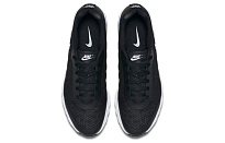 Фото № 4 с приближением к товару «‎Nike Air Max Invigor BlackWhite»