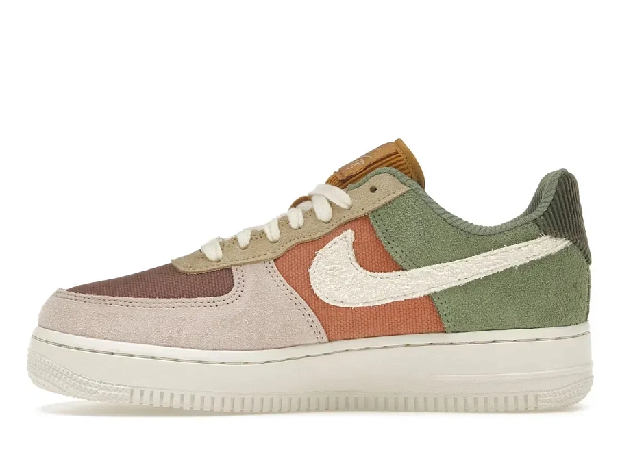 Фото № 3 с приближением к товару «‎Nike Air Force 1 Low '07 LX»