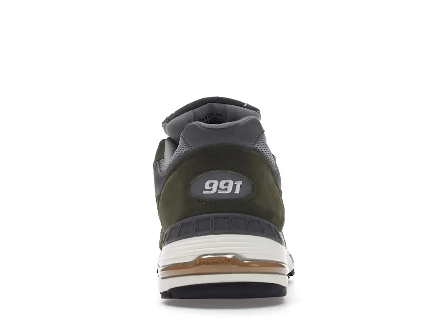 Фото № 4 с приближением к товару «‎New Balance 991»