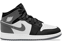 Фото № 1 с приближением к товару «‎Jordan 1 Mid»