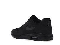 Фото № 6 с приближением к товару «‎Nike Air Max 1 Ultra Essential Triple Black»