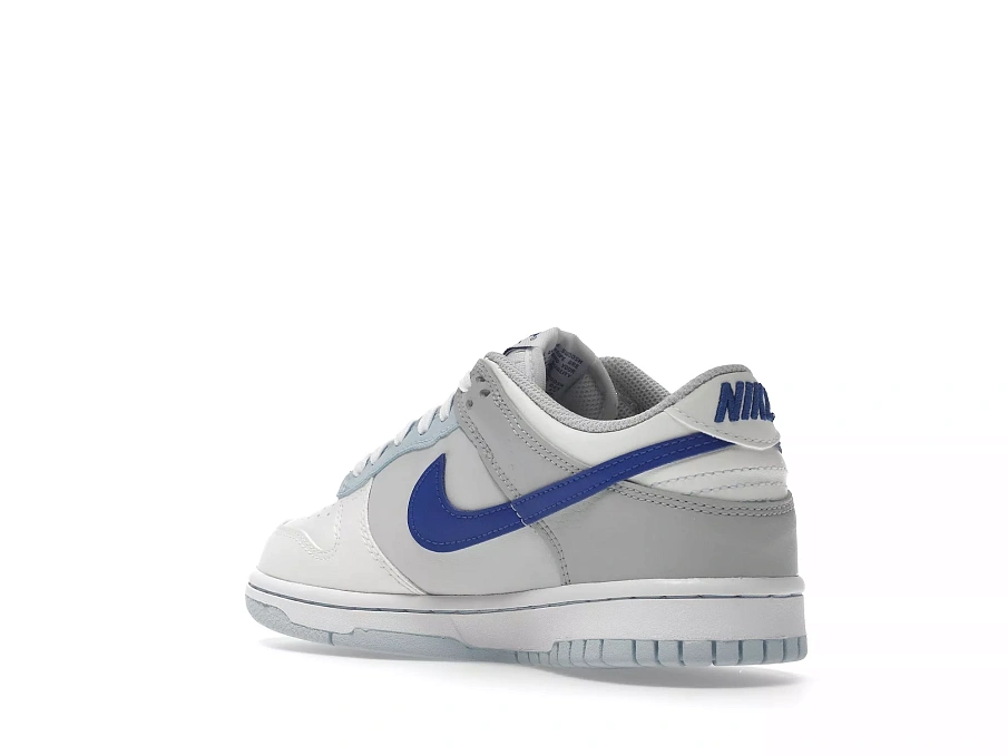 Фото № 4 с приближением к товару «‎Nike Dunk Low Ivory Hyper Royal »