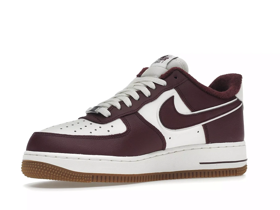 Фото № 2 с приближением к товару «‎Nike Air Force 1 Low College Pack Night Maroon»