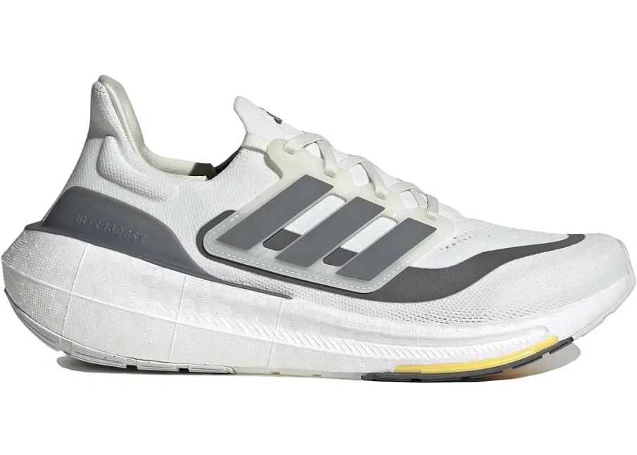 Фото № 1 с приближением к товару «‎adidas Ultra Boost Light»