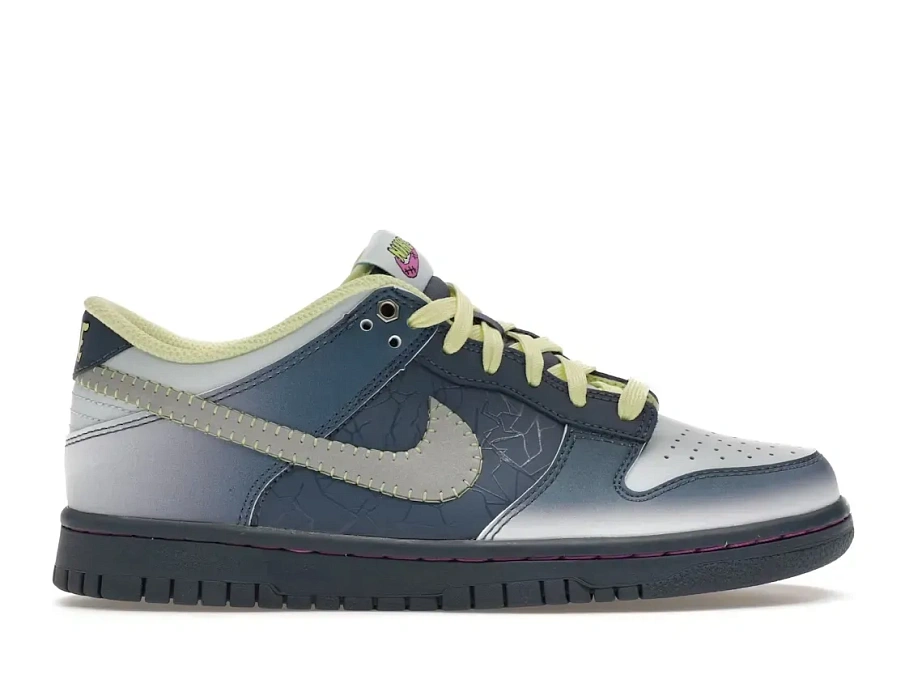Фото № 1 с приближением к товару «‎Nike Dunk Low»