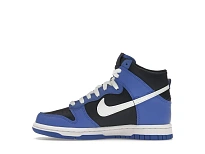 Фото № 3 с приближением к товару «‎Nike Dunk High»