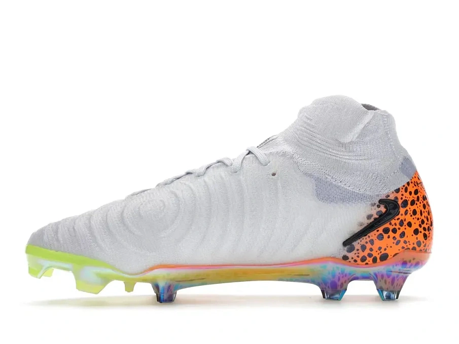 Фото № 3 с приближением к товару «‎Nike Phantom Luna 2 Elite FG»