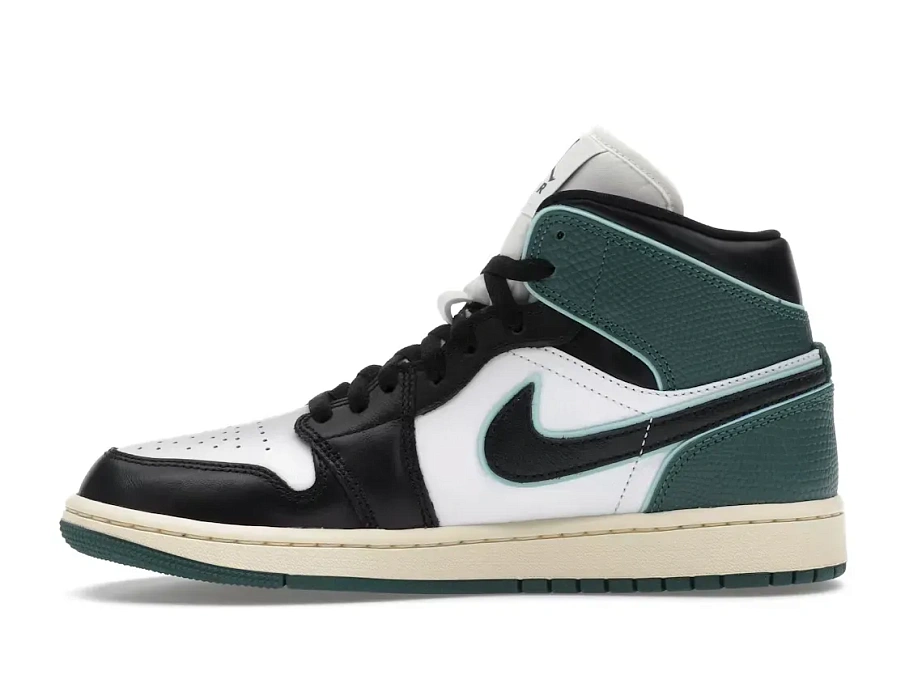 Фото № 3 с приближением к товару «‎Jordan 1 Mid SE»