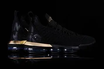 Nike Lebron 16 I AM King - 2