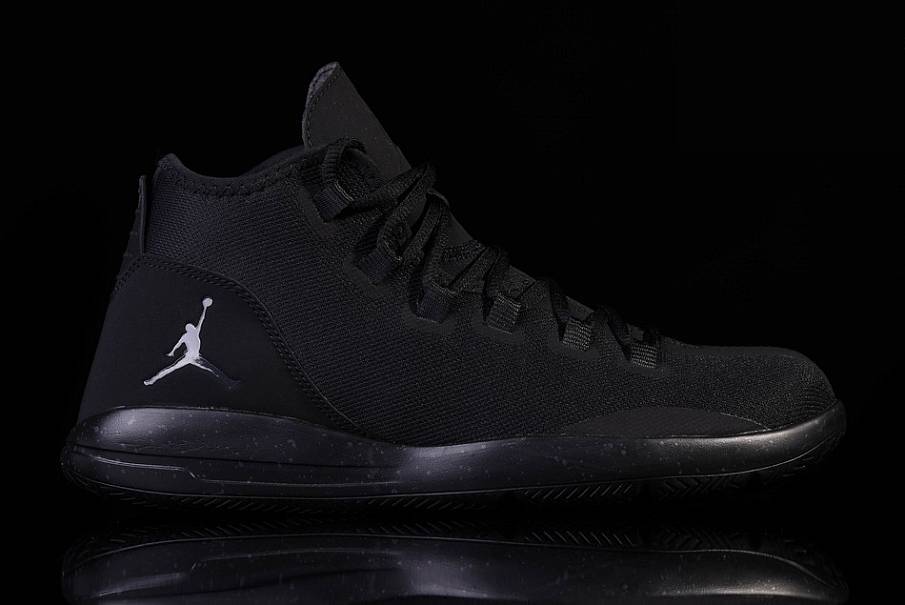 Фото № 3 с приближением к товару «‎Nike Air Jordan Reveal Triple »
