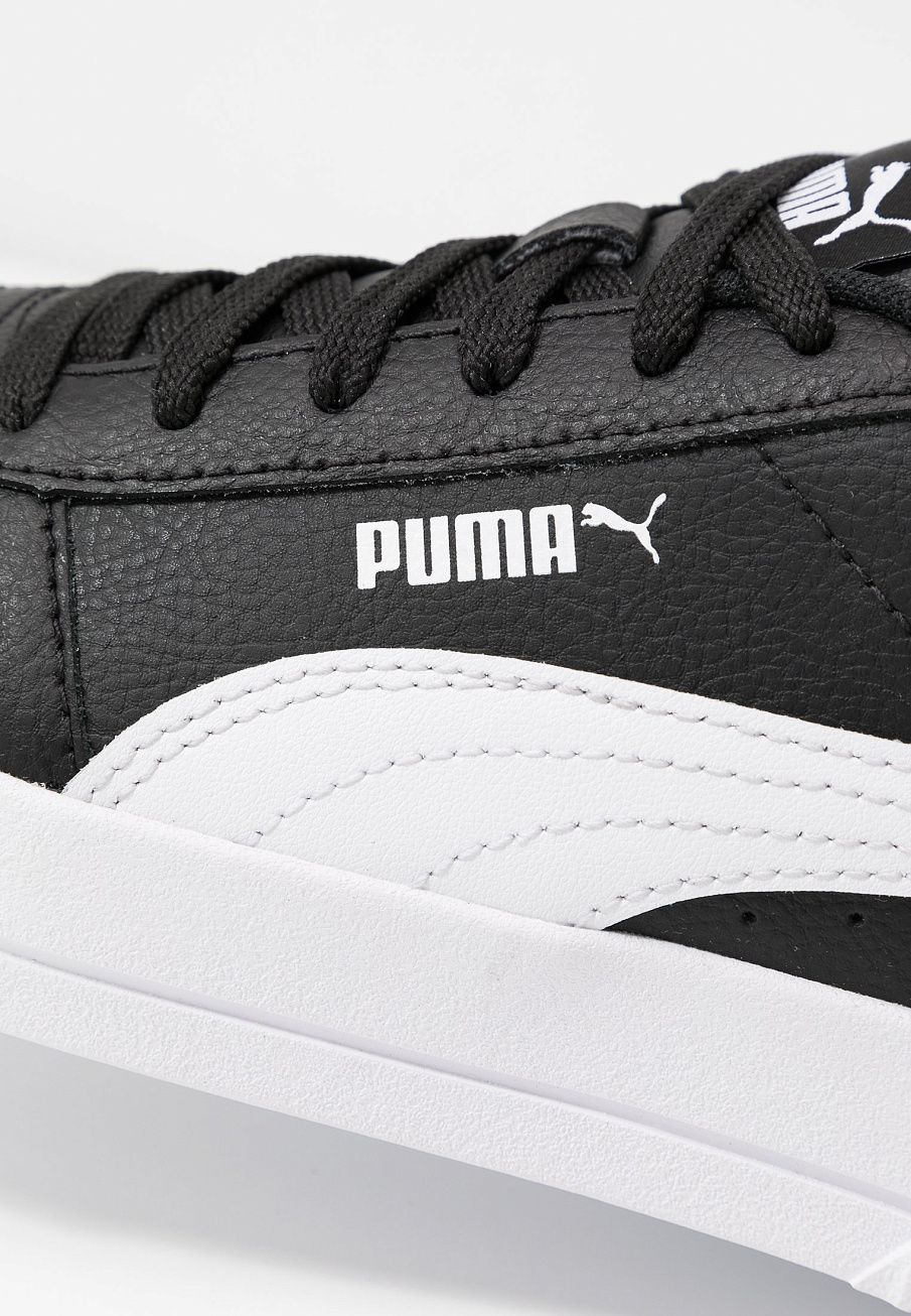 Фото № 3 с приближением к товару «‎Puma Carina »