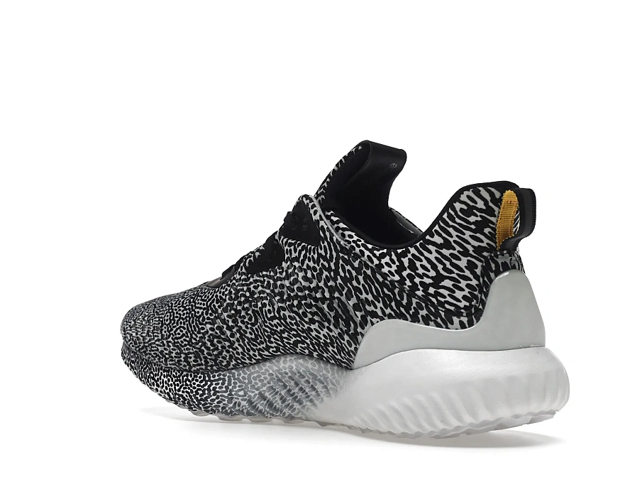 Фото № 6 с приближением к товару «‎adidas AlphaBounce Motion Capture»