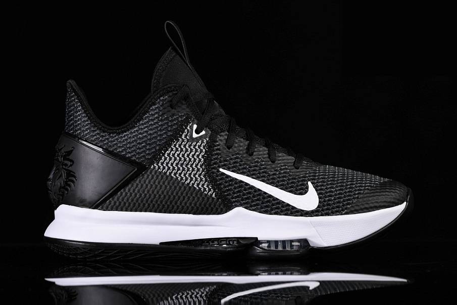 Фото № 1 с приближением к товару «‎Nike Lebron Witness IV Oreo»