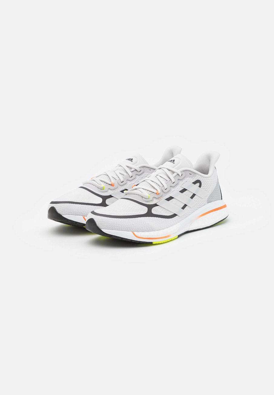 Фото № 2 с приближением к товару «‎Adidas Supernova»