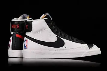 Nba X Nike Blazer Mid '77 Emb Skate Shoes Trail Blazers - 2