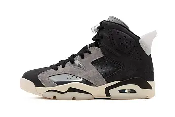 Jordan Brand Wmns Air Jordan 6 Retro - 2
