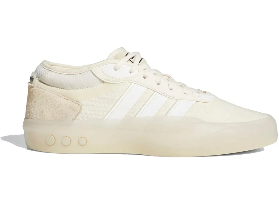 Фото № 1 с приближением к товару «‎adidas Indoor CT»