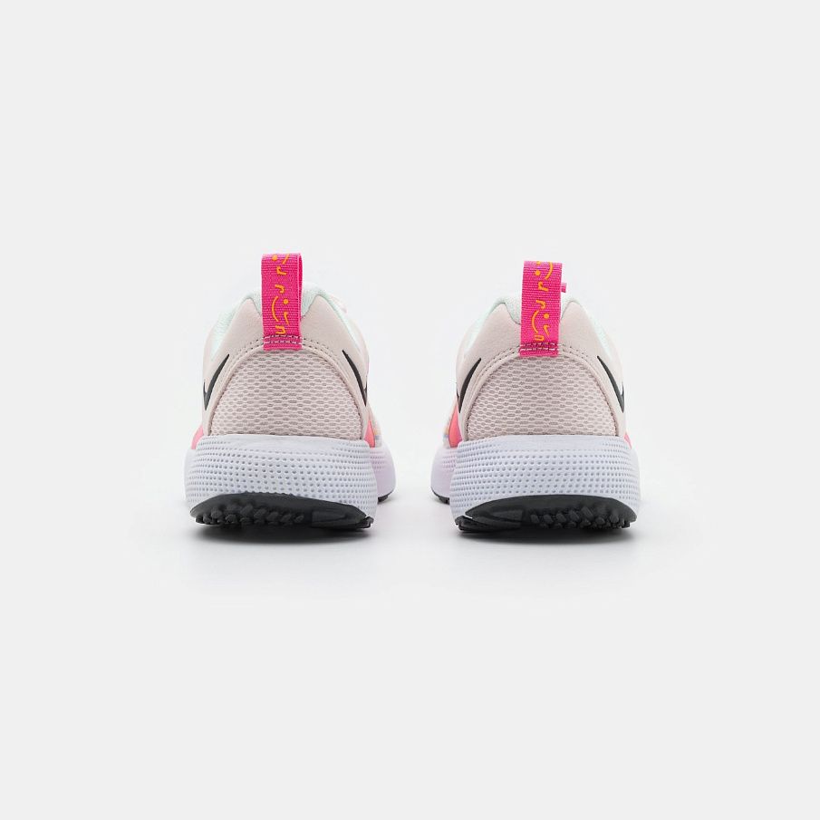Фото № 3 с приближением к товару «‎Nike React Escape RN 2 Prm»