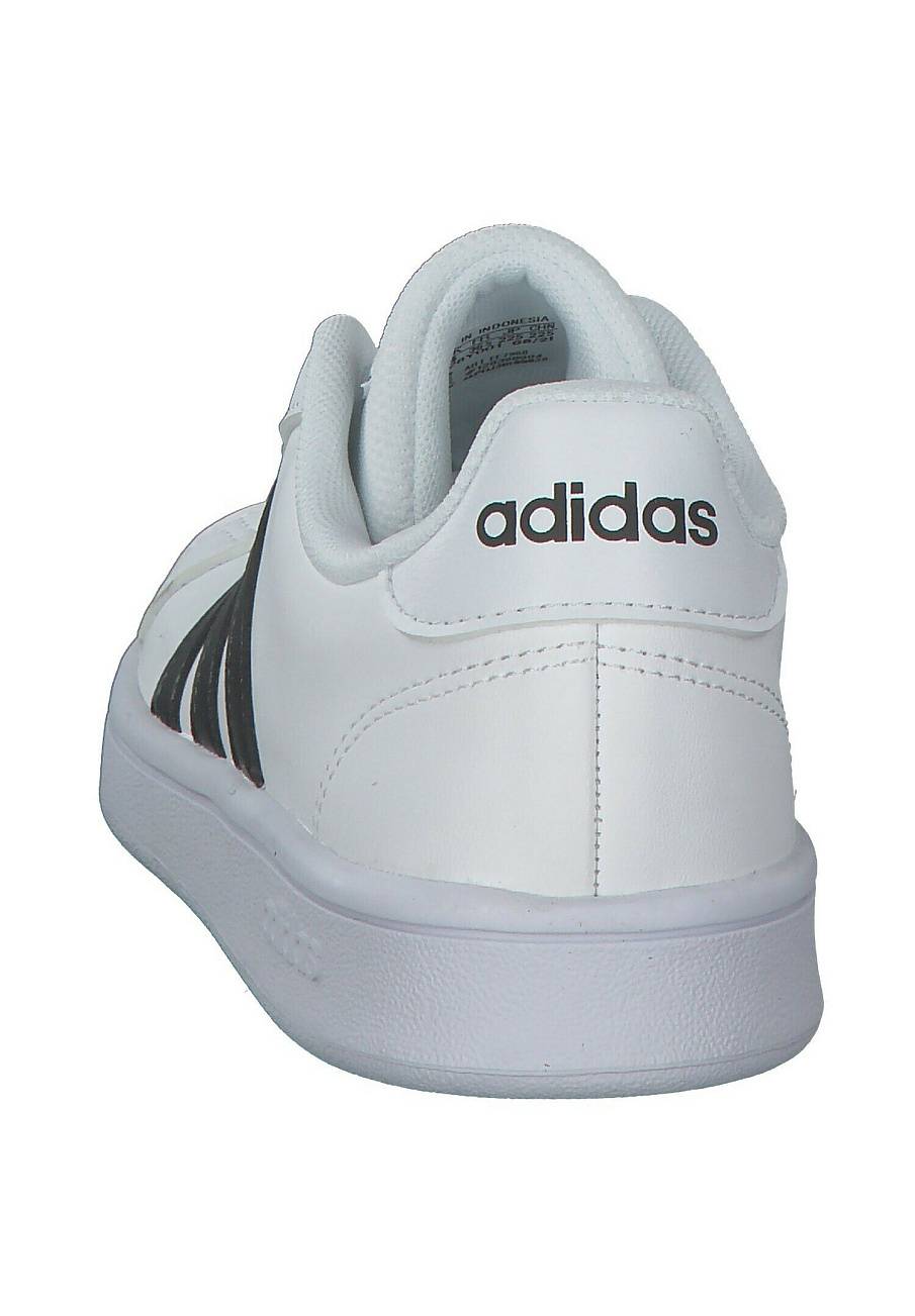 Фото № 2 с приближением к товару «‎Кроссовки Adidas SPAD111A22P-A11»