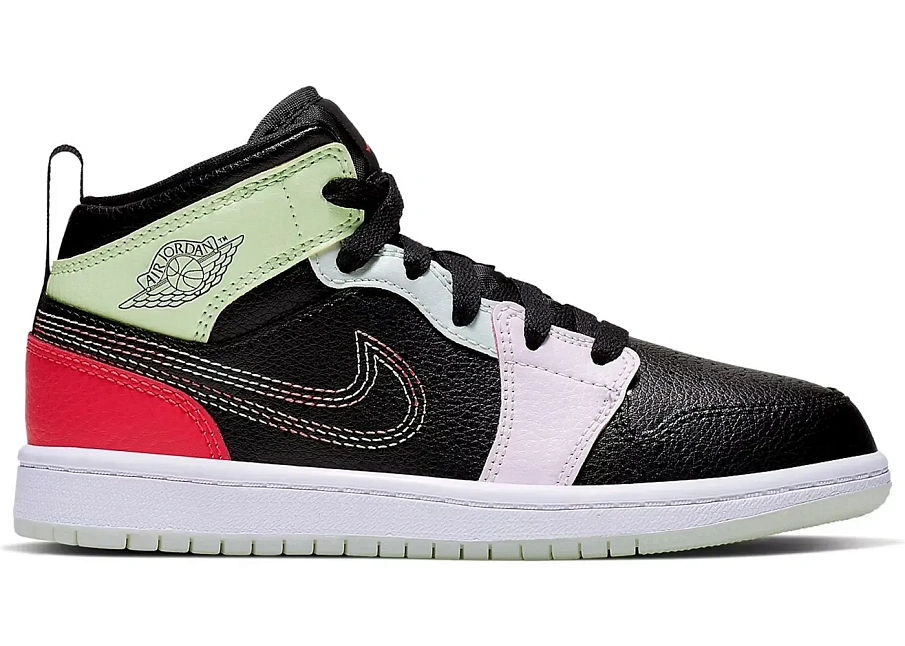 Фото № 1 с приближением к товару «‎Jordan 1 Mid»