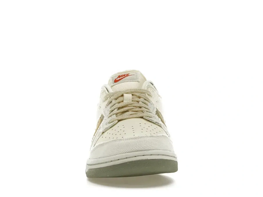 Фото № 2 с приближением к товару «‎Nike Dunk Low»