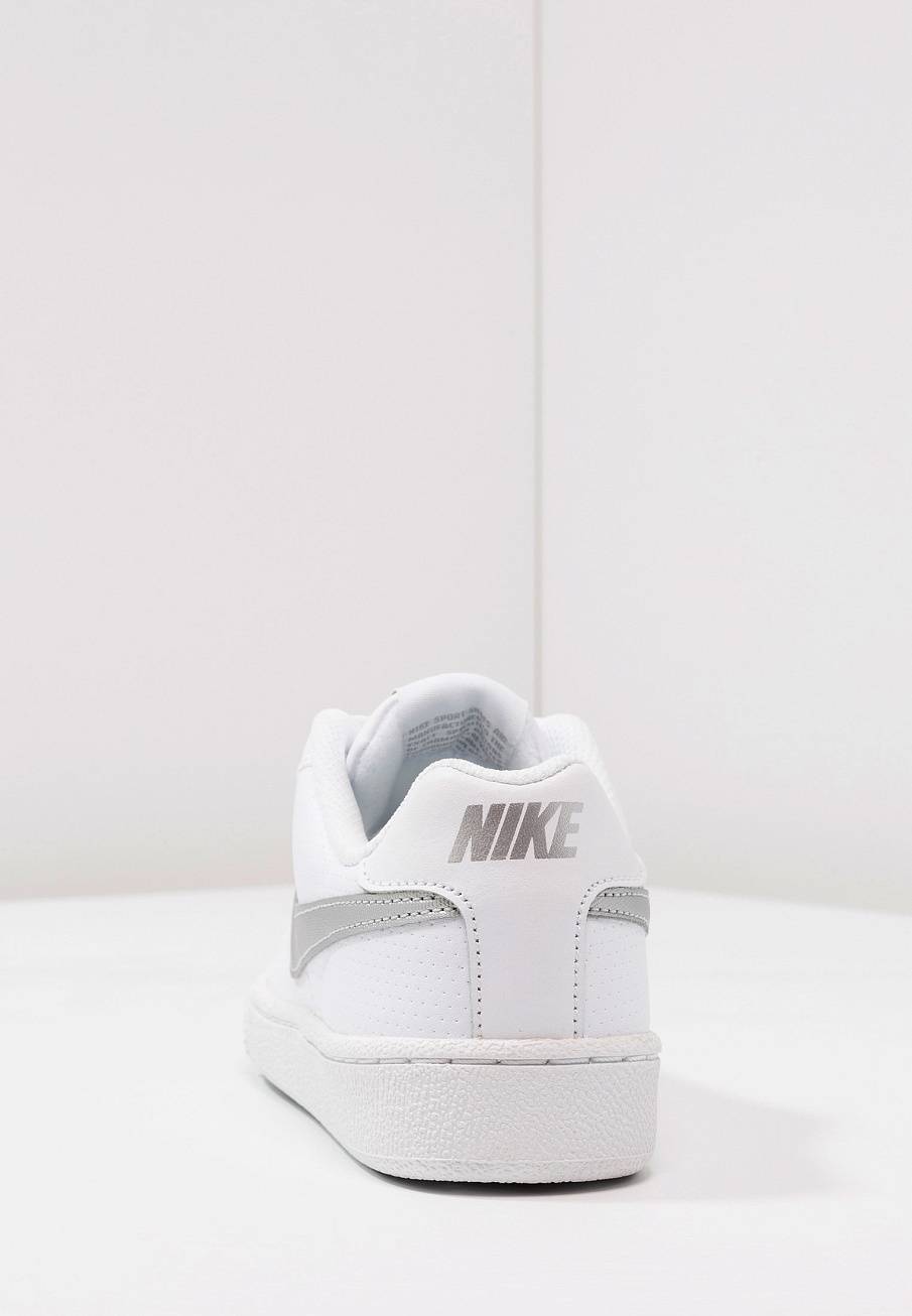 Фото № 4 с приближением к товару «‎Nike Court Royale »