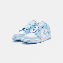 Фото № 2 с приближением к товару «‎Jordan Wmns Air 1 »