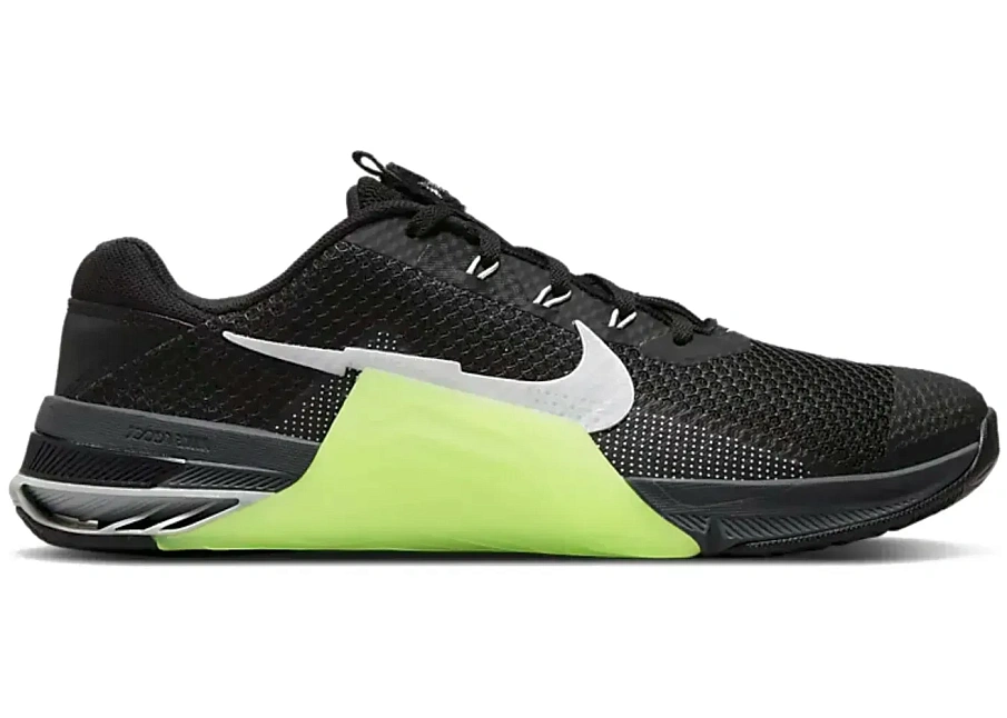 Фото № 1 с приближением к товару «‎Nike Metcon 7 Black Volt»