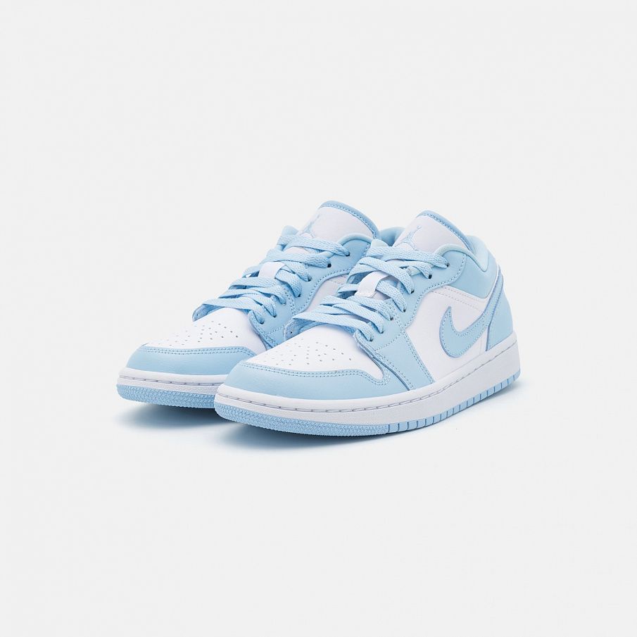 Фото № 2 с приближением к товару «‎Jordan Wmns Air 1 »