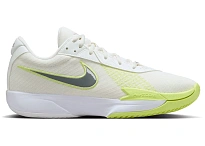 Фото № 1 с приближением к товару «‎Nike G.T. Cut Academy»