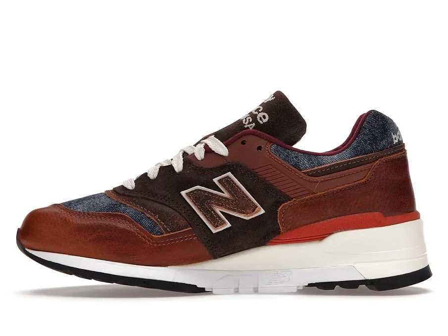 Фото № 3 с приближением к товару «‎New Balance 997»
