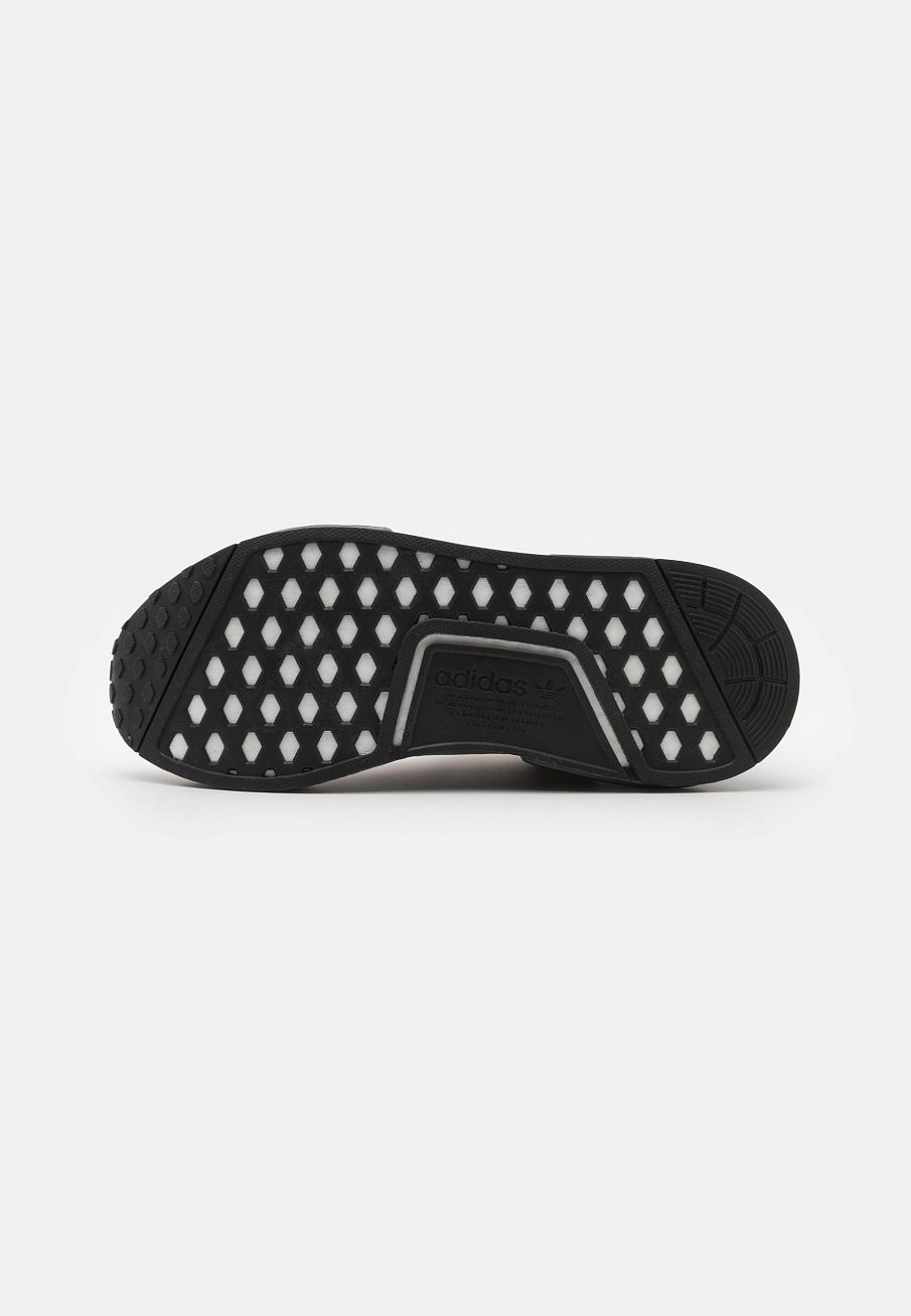 Фото № 5 с приближением к товару «‎Adidas Nmd_r1 Speedlines »