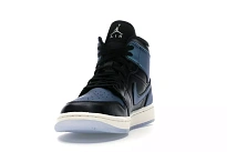 Фото № 5 с приближением к товару «‎Jordan 1 Mid Iridescent Black »