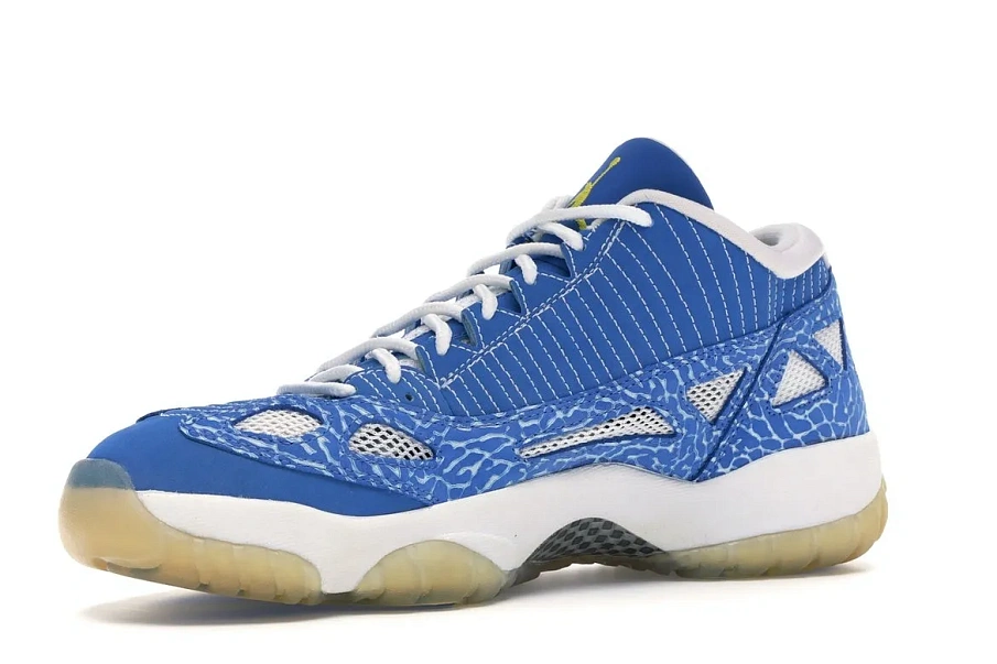 Фото № 4 с приближением к товару «‎Jordan 11 Retro Low IE Argon Blue»