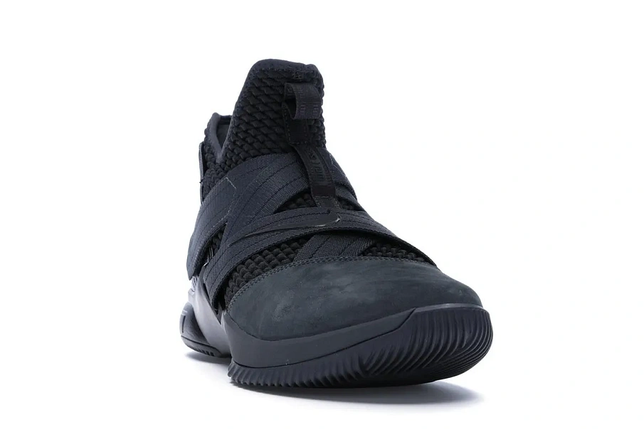 Фото № 2 с приближением к товару «‎Nike LeBron Zoom Soldier 12 Dark 23»