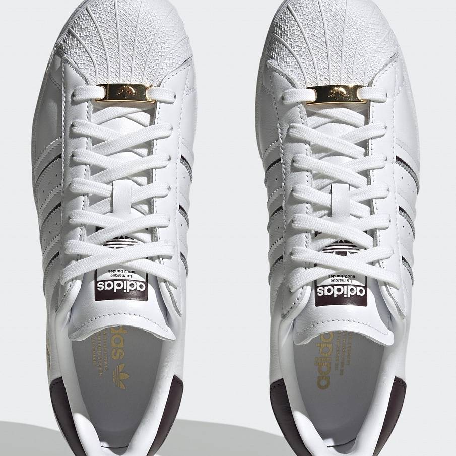 Фото № 2 с приближением к товару «‎Adidas Superstar »