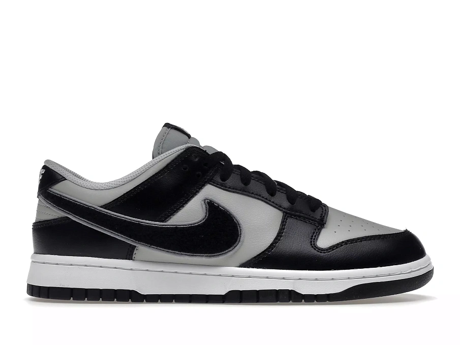Фото № 1 с приближением к товару «‎Nike Dunk Low Chenille Swoosh Black Grey»