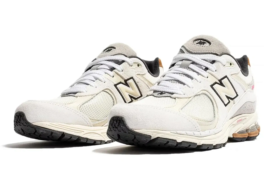 Фото № 1 с приближением к товару «‎New Balance 2002R»