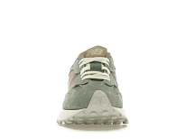 Фото № 2 с приближением к товару «‎New Balance 327»